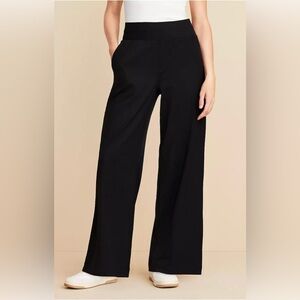 Lou & Grey Wide Leg  Stretch Pants Black With Slash Pockets Size Large